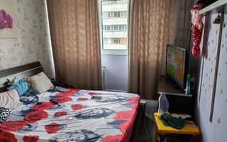 Apartament 2 camere semidecomandat, Podu Roș, 54 mp, etaj 7/10, 95.000 euro - Poză 1