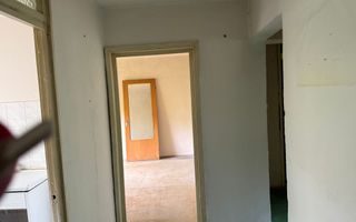 Apartament 4 camere decomandat – Rahova, Șos. Sălaj – Etaj 1 / 4 - Poză 11