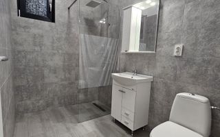 Garsoniera, 42 mp, decomandata, bucatarie 11 mp, mobilata/utilata - Poză 7