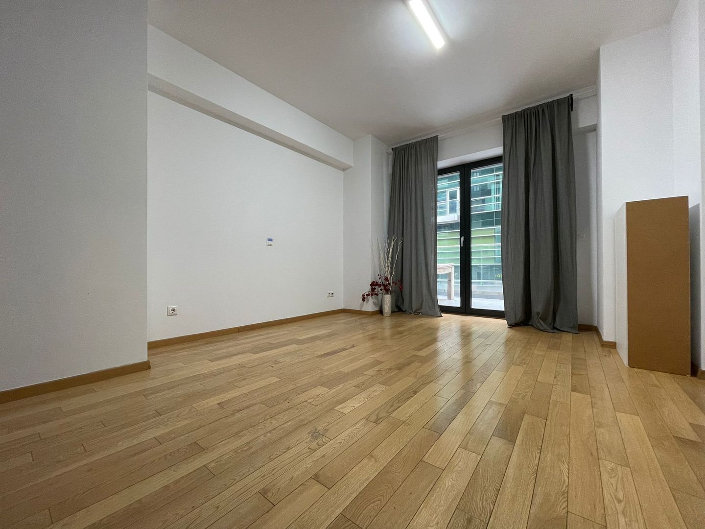 APARTAMENT 3 CAMERE | UPGROUND| TERASA 35MP | METROU PIPERA - Poză 10