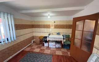 Vila construită in 2010 - P+1+pod - S=236 mp și curte 238 mp Campina! - Poză 29