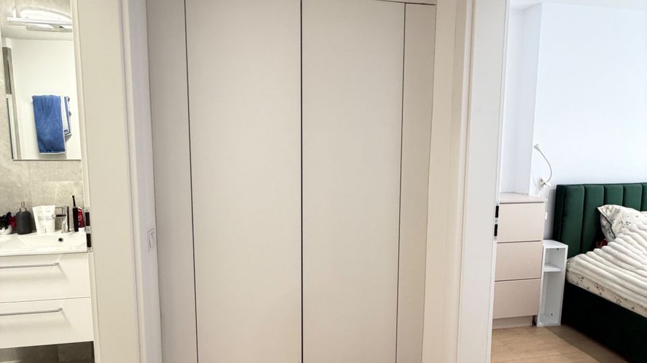 Apartament 2 camere, terasa, etaj intermediar, boxa, parcare - Poză 12