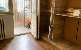 Apartament cu 3 camere zona Autogara Velenta - Poză 5