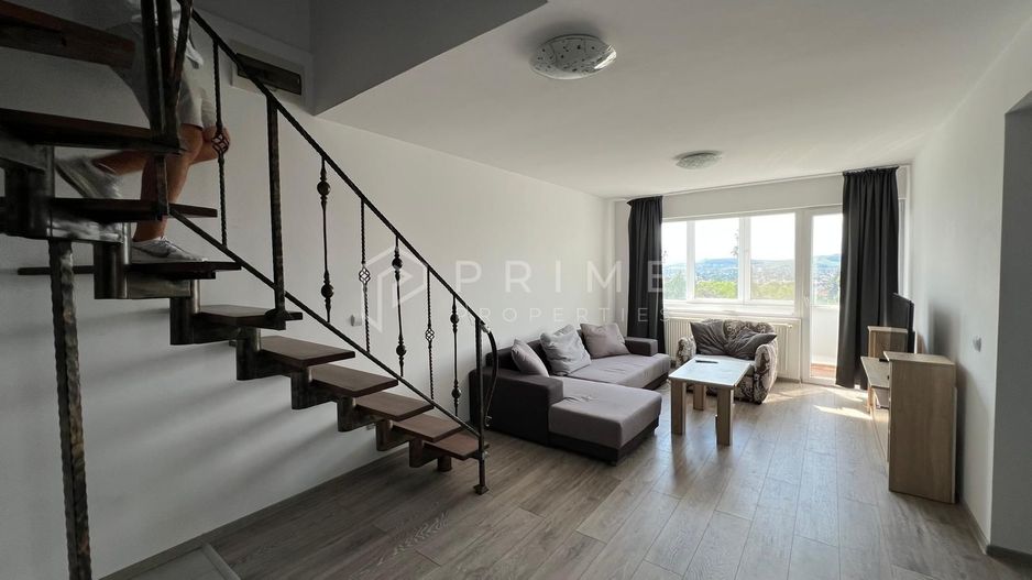 Apartament penthouse cu 4 camere de vânzare în Cornișa - Poză 1
