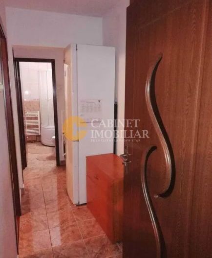 Apartament cu 3 camere semidecomandat zona Alexandru - Poză 3