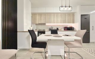 Apartament cu 3 camere mobilat si utlat, 70 mp utili, in Giroc la etajul 2. - Poză 1