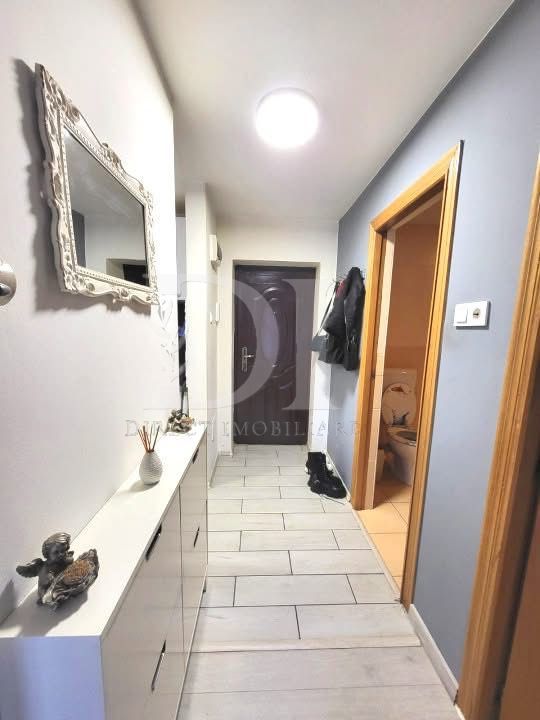 Apartament la cheie / etaj intermediar / Zona Eroilor - Poză 10