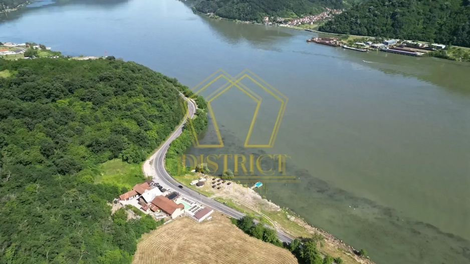 Teren intravilan cu iesire la Dunare | Clisura Dunarii - Poză 4