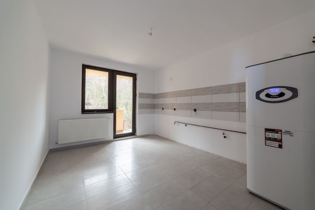 Casă spațioasă P+1+M – Izvorani, Ștefănești | Ideală pentru 2 familii! - Poză 3