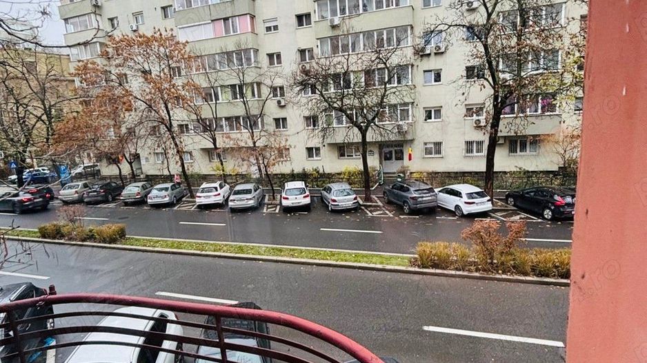 Vanzare apartament 3 camere - Poză 5