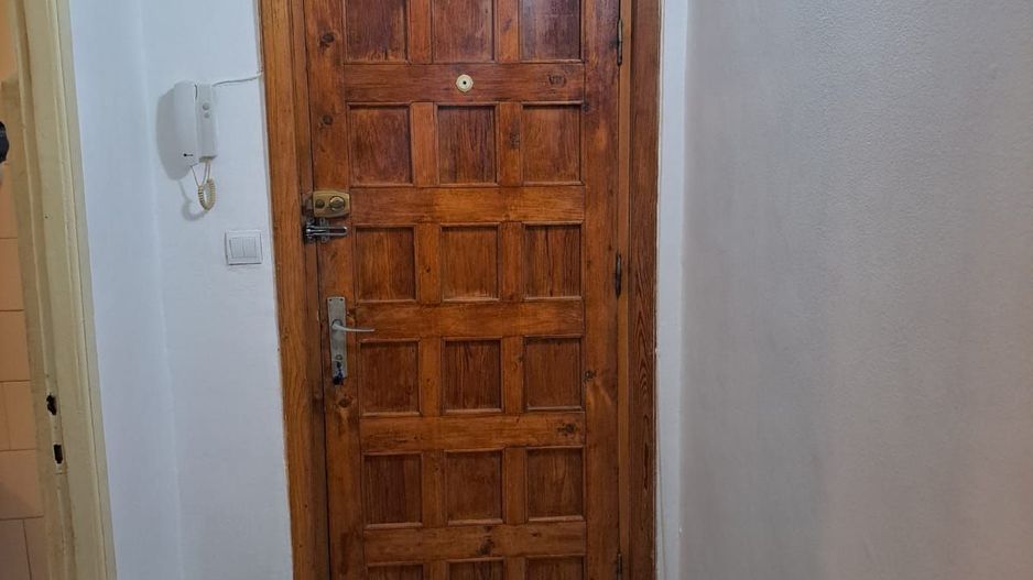 Proprietar, vand apartament 2 camere - Poză 4