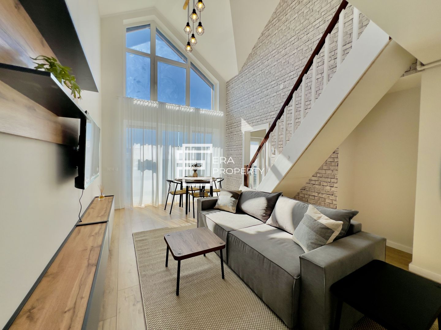 Penthouse 4 camere, terasa 14.42 mp mobilat -zona Aeroport Sibiu - Poză 5