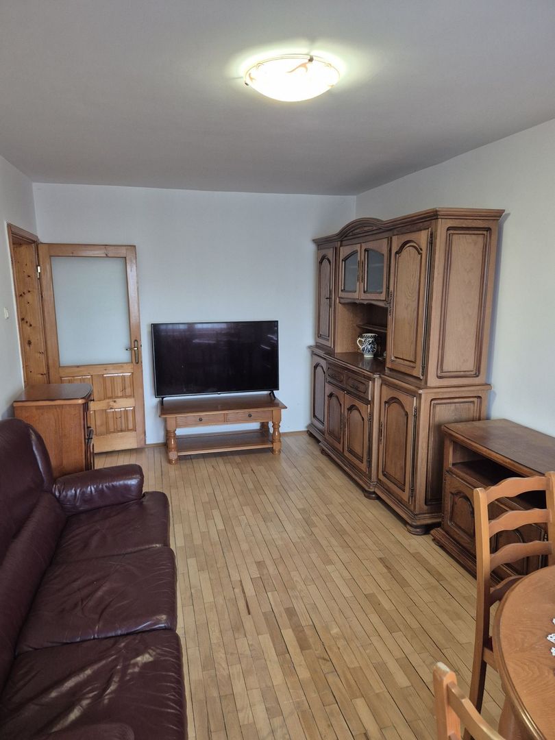 De inchiriat apartament 3 camere, zona Mosilor - Poză 3