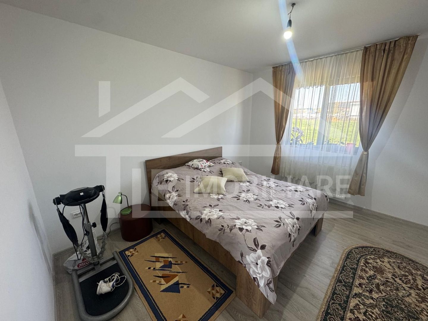 Casa individuala, 200 mp utili, 1399 mp teren, Zona Ernei - Poză 6