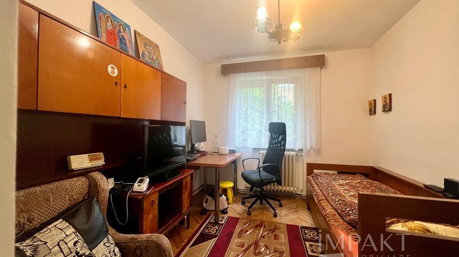 Apartament cu 3 camere, etaj intermediar in Gheorgheni - Poză 3