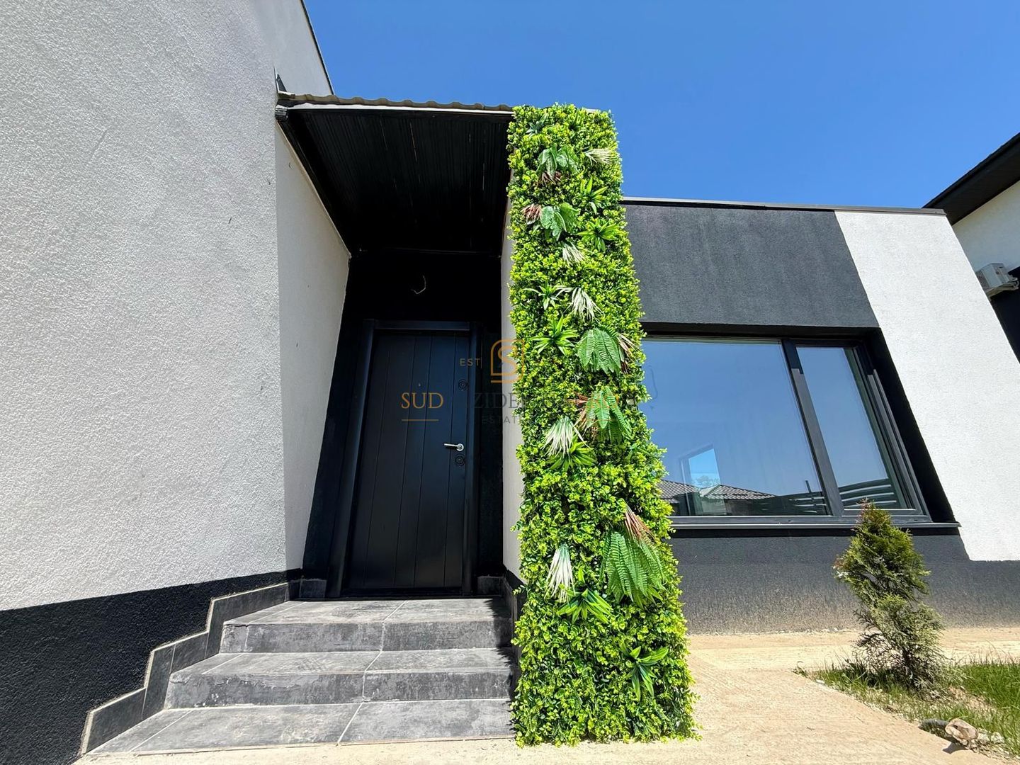Casa Individuala cu 3 camere, 2 bai, teren 375 mp - zona centrala - Poză 4