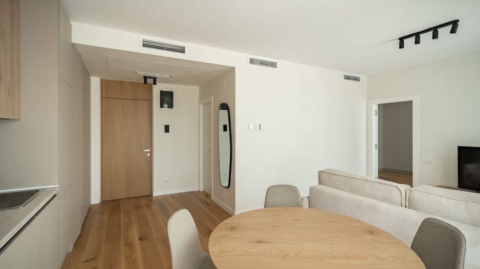 Apartament cu 2 camere mobilat in Amber Forest - Poză 4
