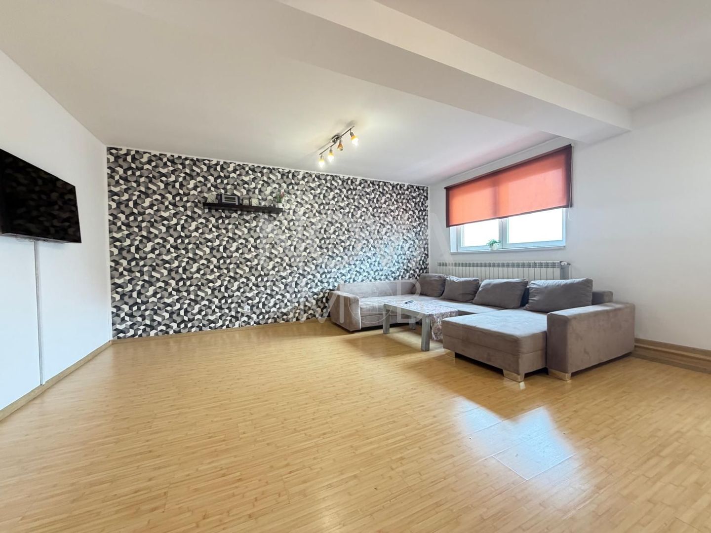 Apartament 3 camere, lift - Mihai Viteazu - Poză 1