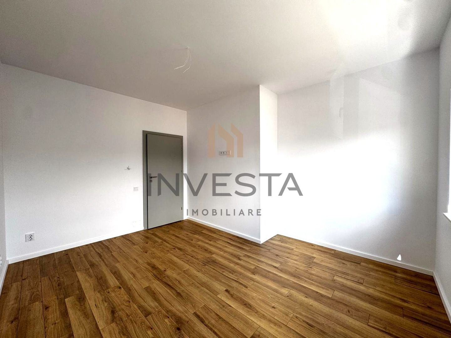 Casa tip duplex de vanzare, constructie noua,curte de 170 mp, Floresti - Poză 14