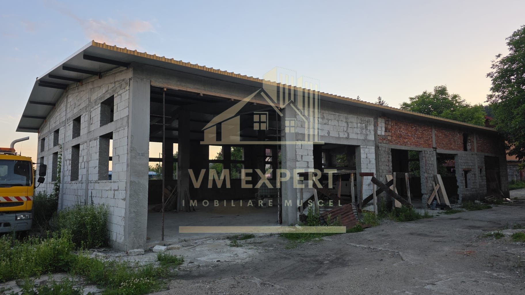 HALĂ INDUSTRIALĂ DE ÎNCHIRIAT – 600 MP | ACCES TIR– CÂMPULUNG - Poză 3