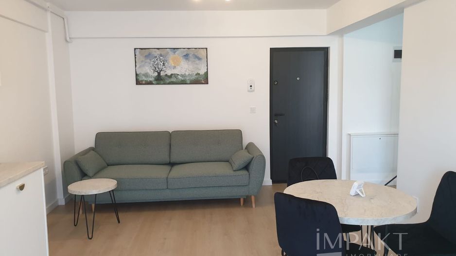 Apartament modern cu 2 camere & parcare subterana in Baciu zona Petrom - Poză 1
