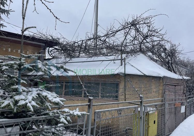 Casa + teren in Copou Strada Ursulea - Poză 4