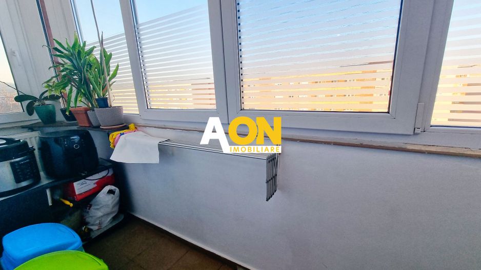 Apartament cu 2 camere reconfigurat, 52 mp utili, zona Cetate - Poză 6