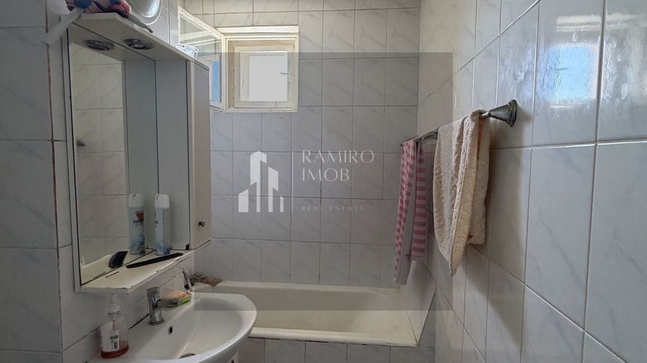 Apartament 2 camere decomandat Alexandru Obregia - Turnu Magurele - Poză 7