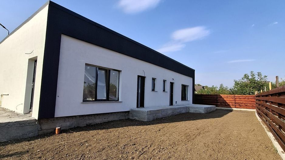 DUPLEX 3 +3  CAMERE , TERASA SI CURTE. - Poză 3