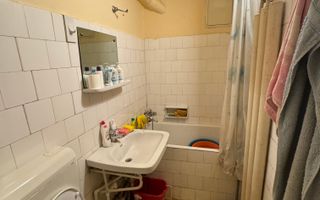 2 camere etaj 1 zona Complex langa Facultatea de Drept - Poză 6