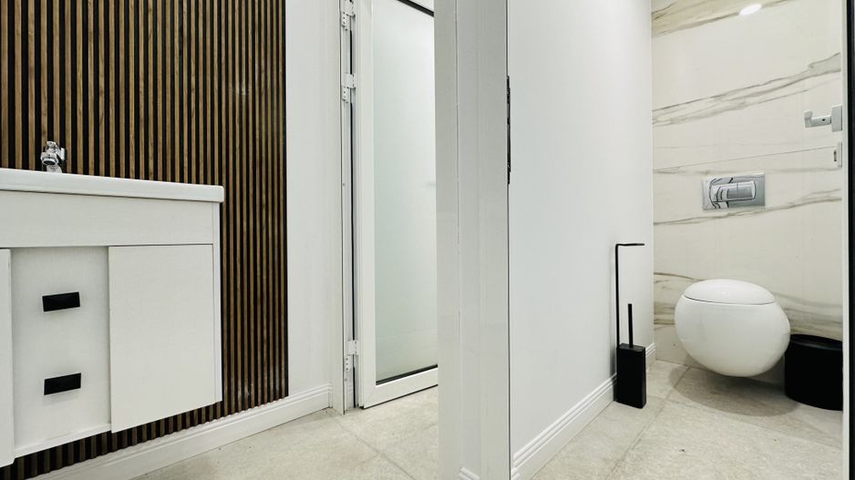 Oferta Inchiriata -Cladire Birouri Clasa A - Renovata integral | 276 mp | Com 0% - Poză 30