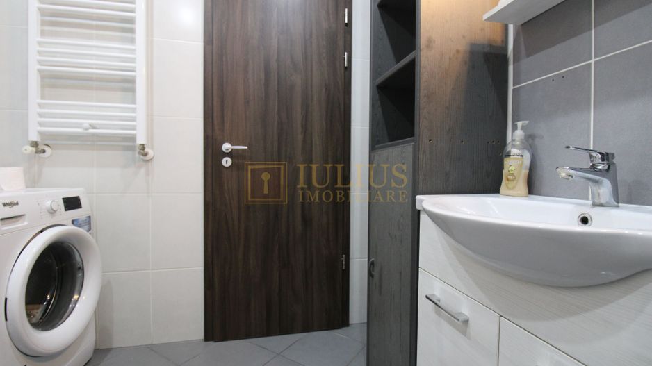 Complex URANUS PLAZA, zona Soarelui; rulouri electrice. - Poză 16