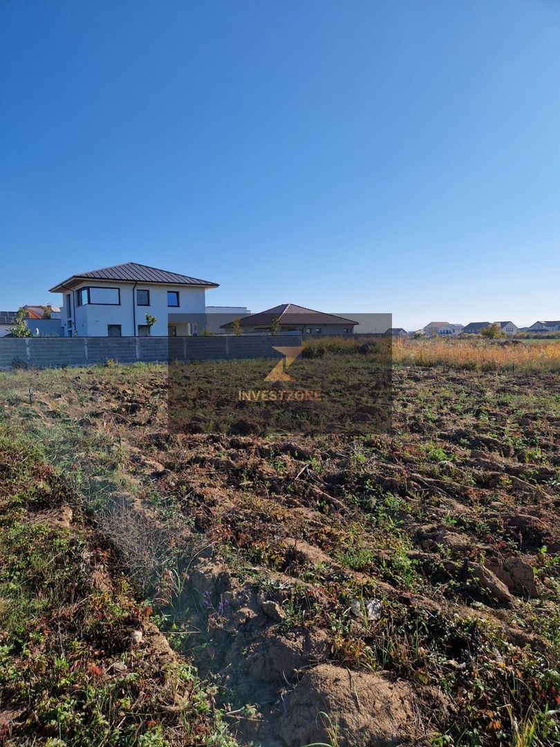 Teren intravilan Oradea str Theodor Pallady - Poză 3