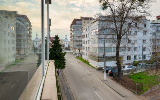 Apartament 3 camere, 82 mp + 16 m balcon, Str. veronica Micle - Poză 1