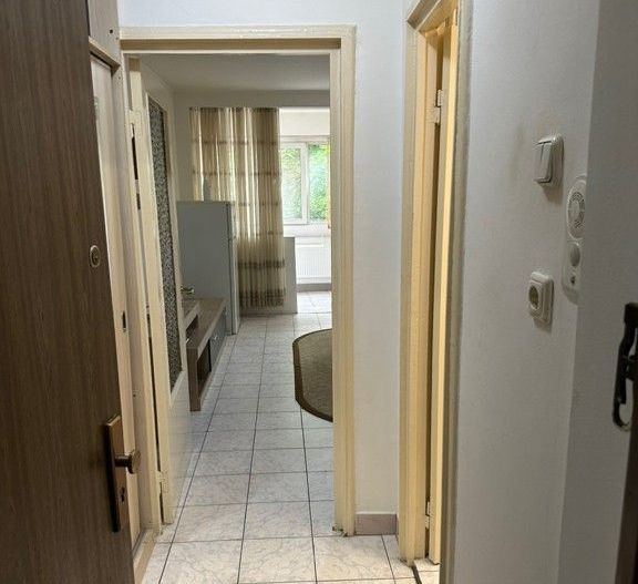 GARSONIERA MODERNA LUJERULUI BLOC 1980 ETAJ 1 - Poză 3