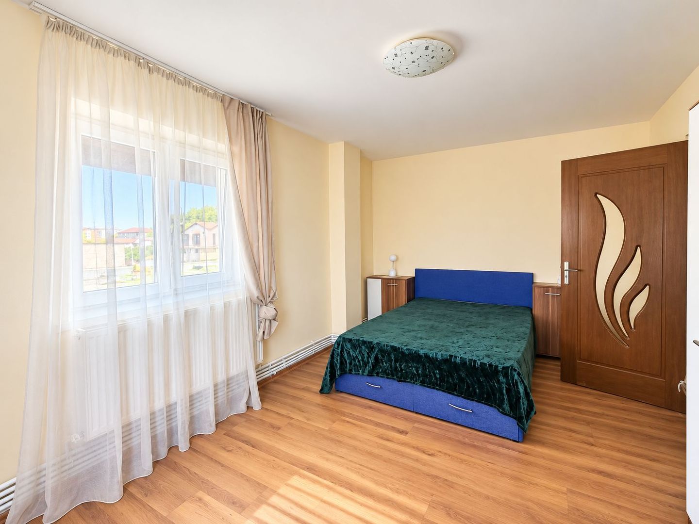 Apartament 2 camere Dec 58 mp Poitiers Manta Rosie 300 euro - Poză 3