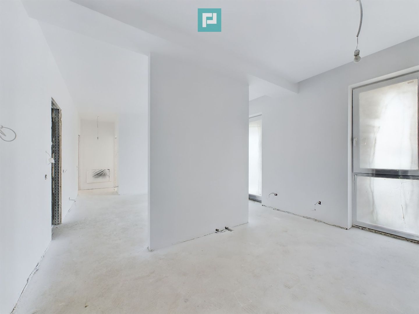 Apartament modern cu 4 camere, curte și terasă – liniște și confort ap - Poză 2