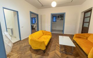 Vila impresionanta cu 12 incaperi in Andrei Muresanu - Poză 7