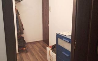Garsoniera in bloc de apartamente piata Astra - Poză 5