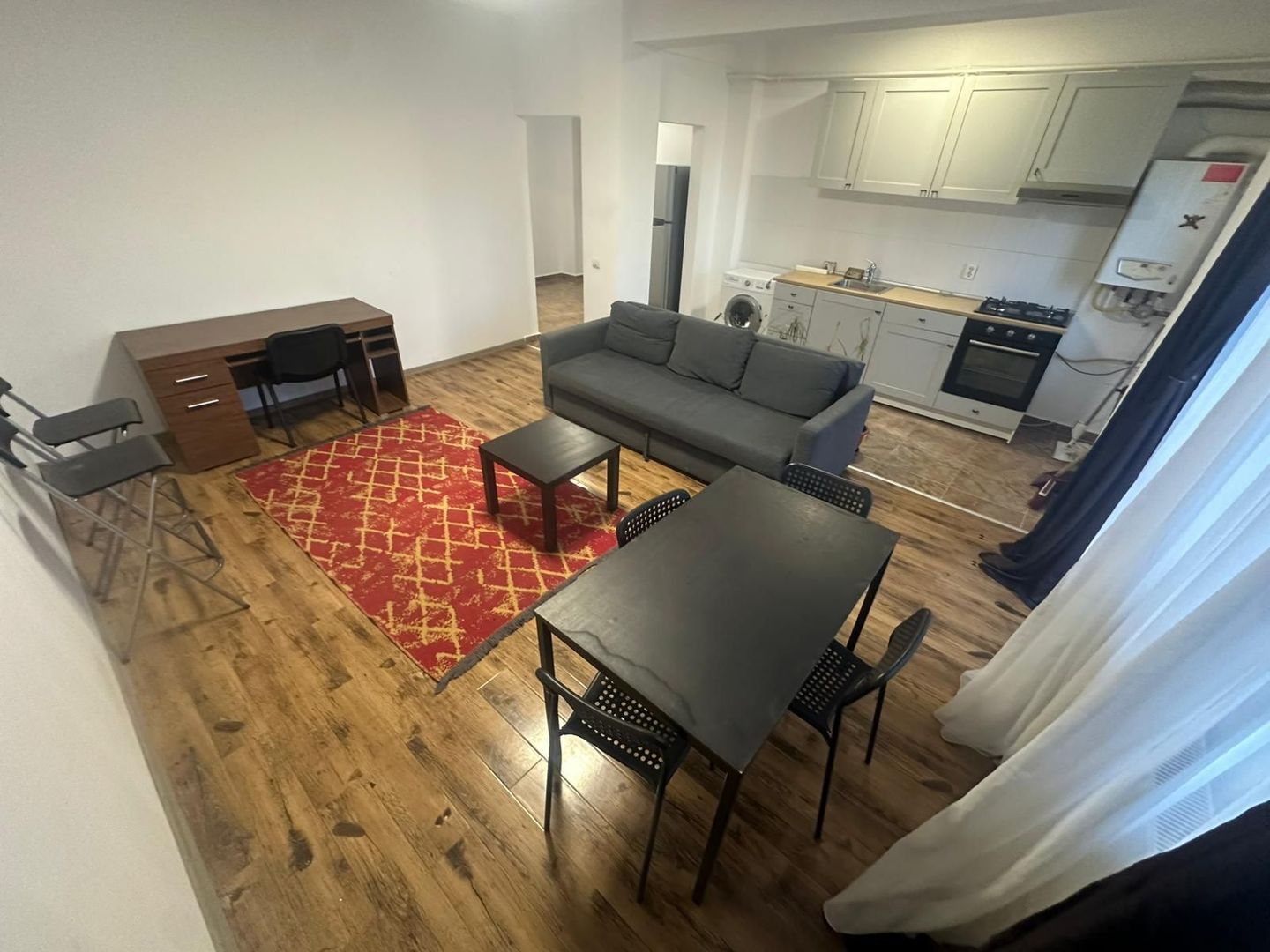 AP. 2 CAMERE - PET-FRIENDLY, PARCARE, BLOC NOU, CENTRALA PROPRIE - Poză 1