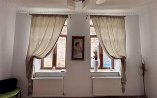 Spațiu comercial ultracentral, vad excelent, 7 încăperi - Poză 10