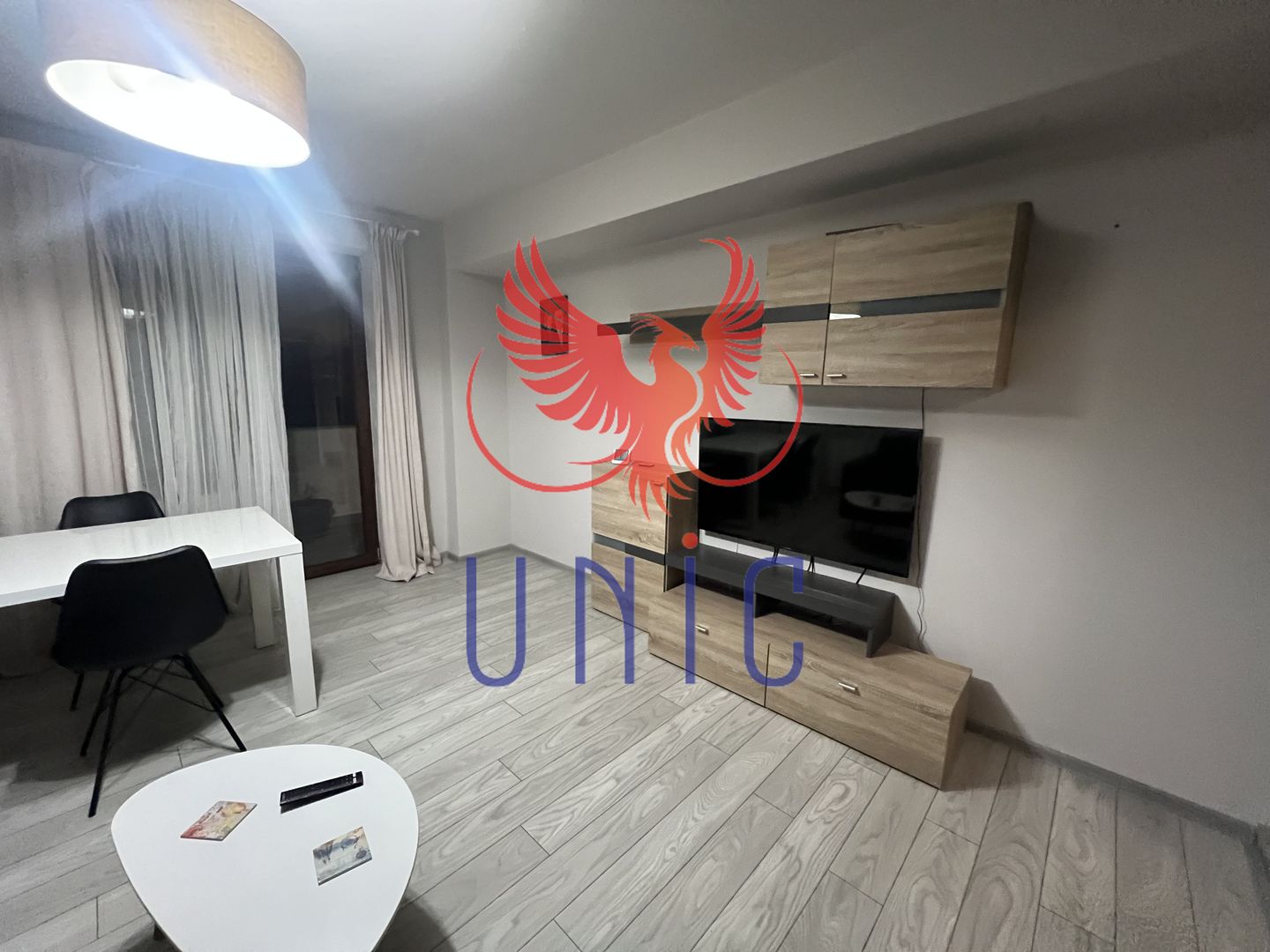 Apartament 2 Camere George Enescu - Poză 2