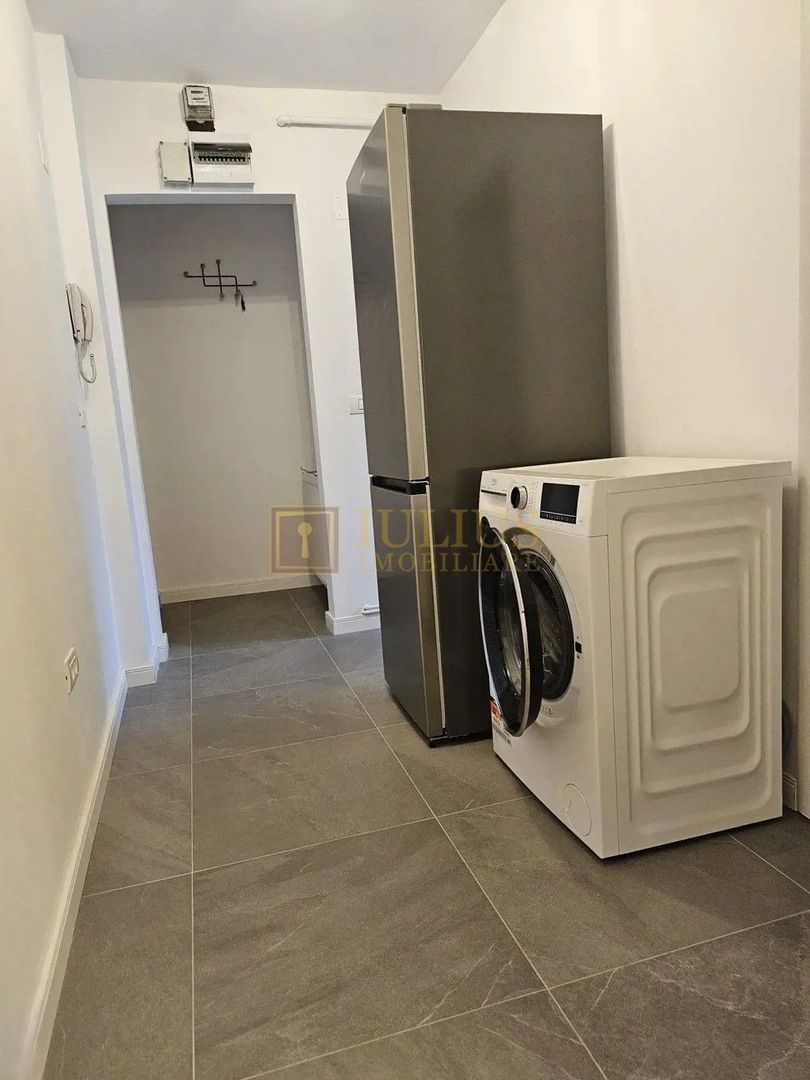 Apartament cu 3 camere, renovat, centrala proprie-Pet Friendly - Poză 8