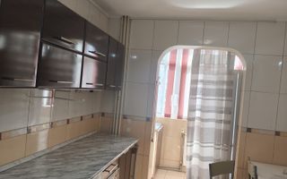 Apartament 3 camere Crangasi - Poză 4