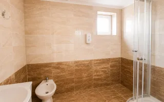Cahul – Casă 3 Camere + Living | 139 m² | Teren 7.7 ari + Garaj | 95.900 € - Poză 23