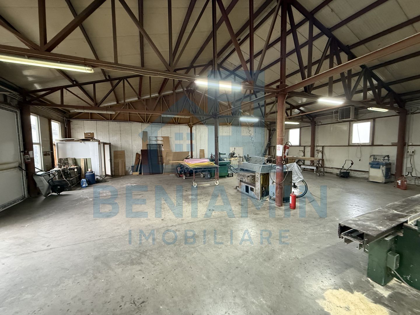 Hale disponibile - 168mp si 65mp - Bariera Valcii - Poză 2