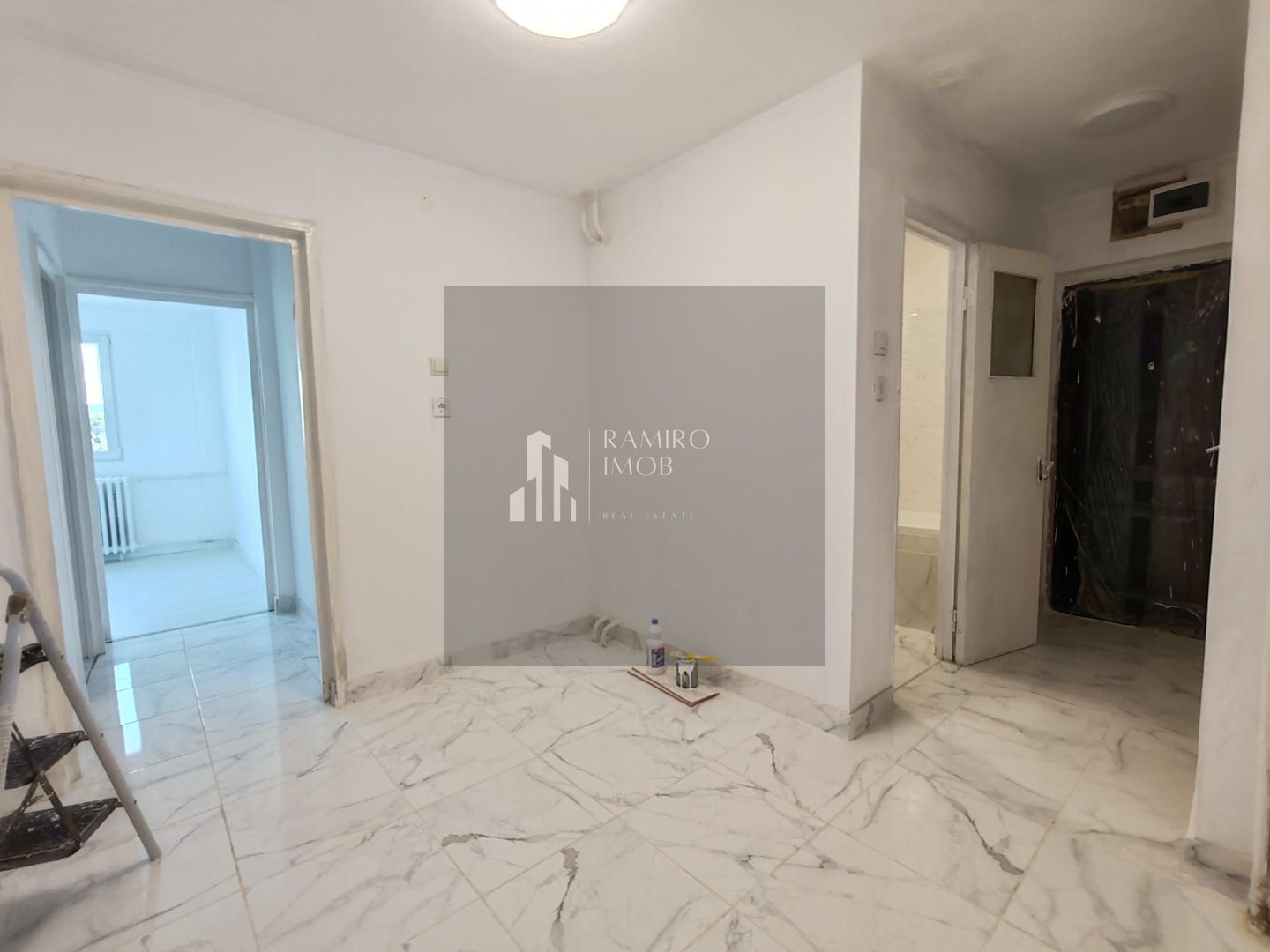 Apartament 2 camere, Sector 4, Brancoveanu/Lamotesti, renovat - Poză 4