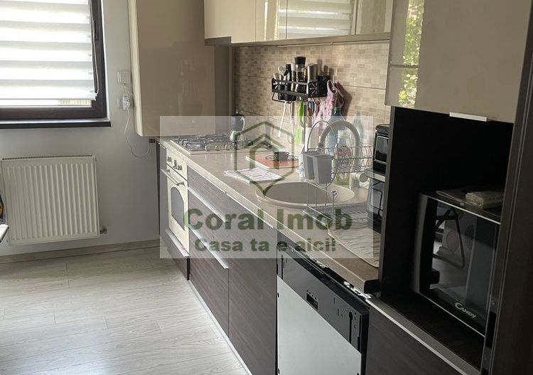 Apartament 3 camere de vanzare - Poză 5