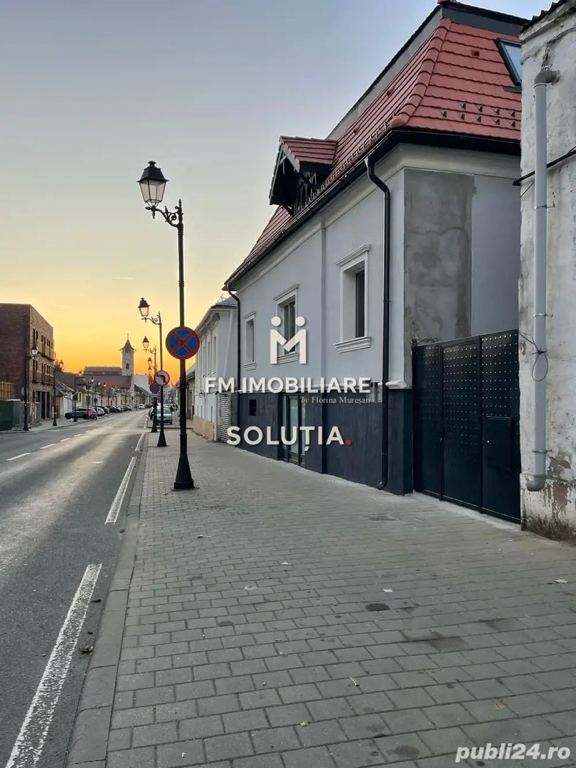 Casă spațioasă în Centrul Vechi – Baia Mare - Poză 5