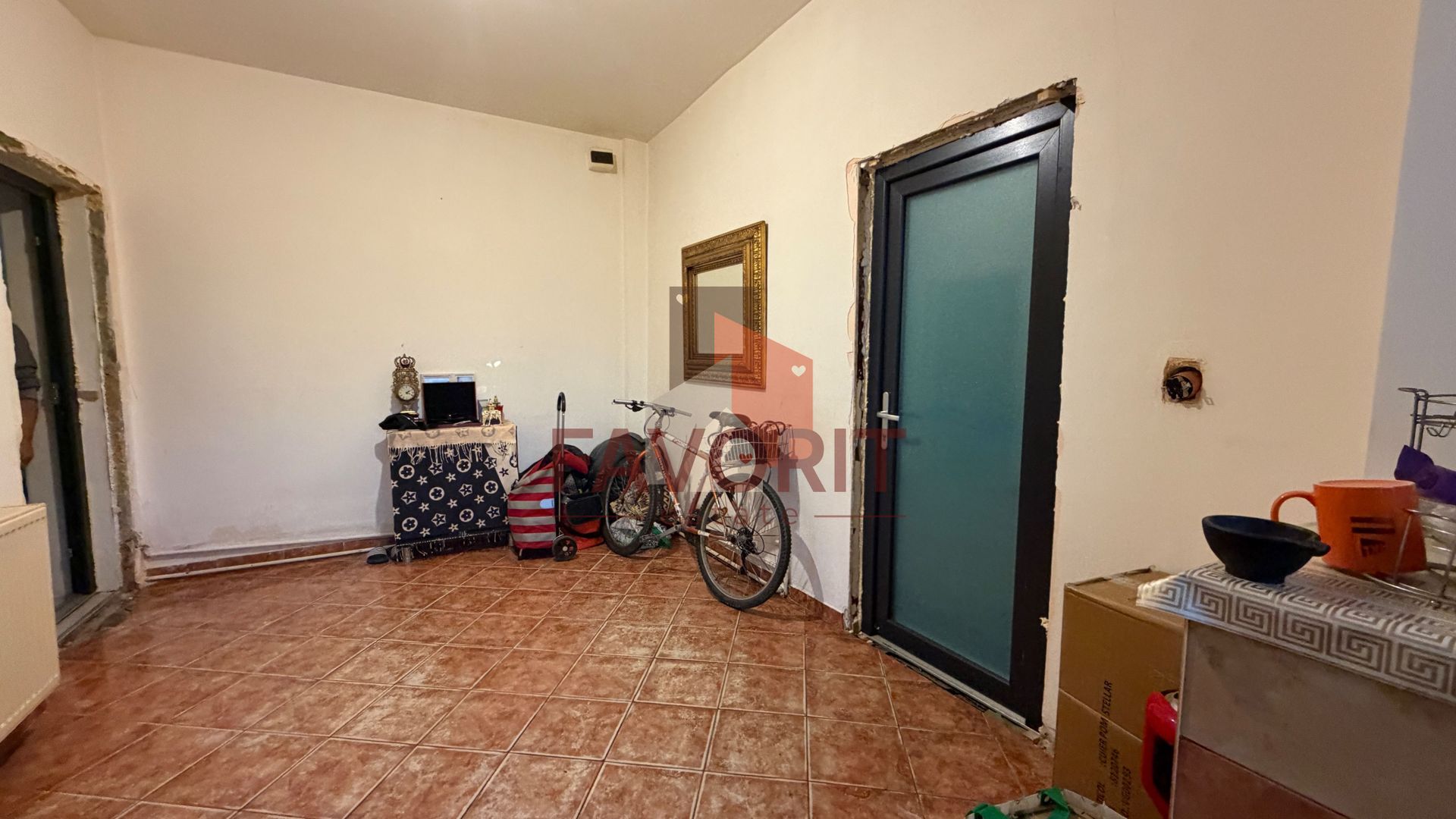 Casa in Timisoara | 3 camere | Curte comuna | Intrare separata | - Poză 6